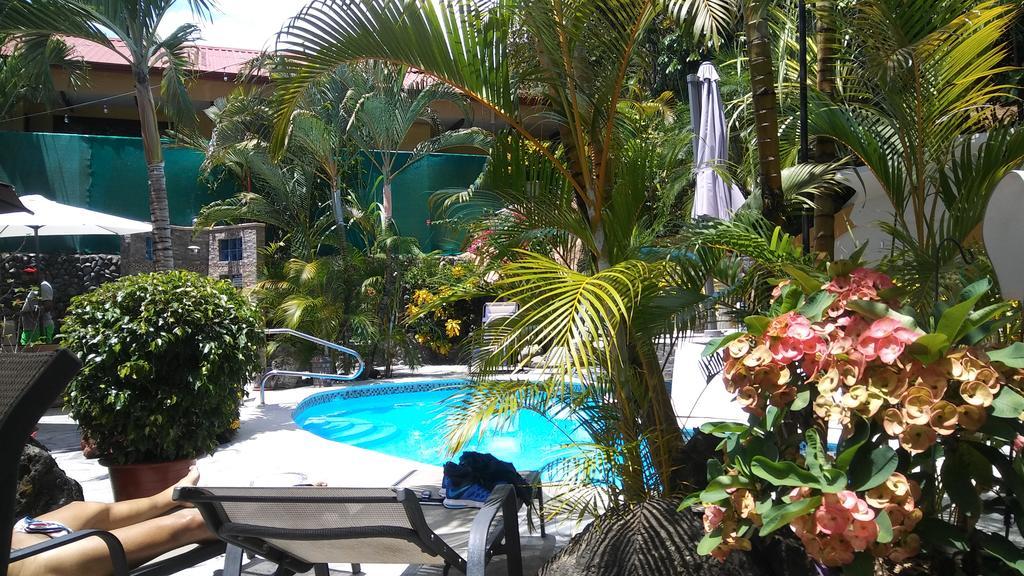 Coyaba Tropical Elegant Adult Guesthouse Manuel Antonio Exterior photo